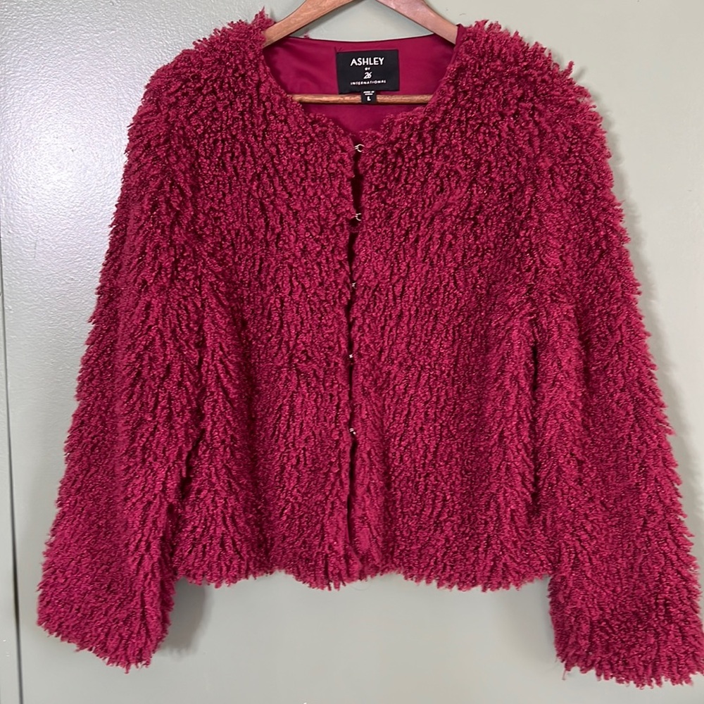 Women’s Ashley By 26 International maroon faux fur coat,              Size Large